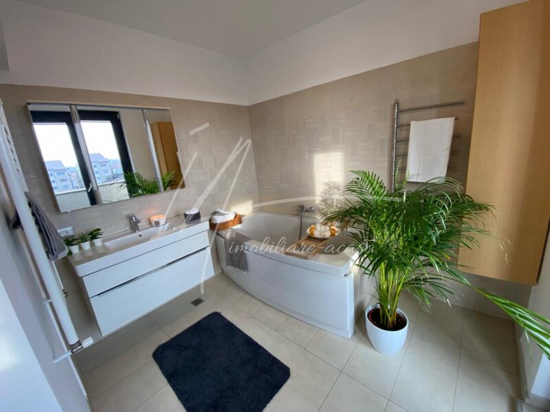 Prelungirea Ghencea, terasa 25mp, parcare-2 loc, inchiriere apartament 5 camere